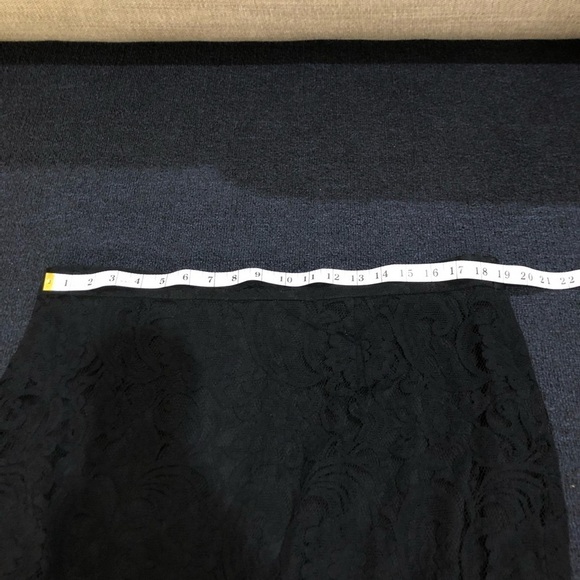 Chico’s Black Floral Laced Mini Skirt Size XL - Picture 10 of 11